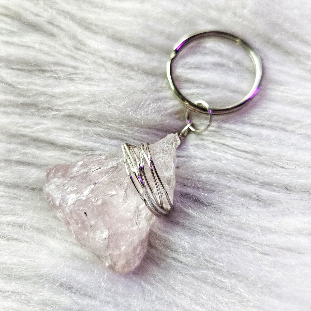 Mini Crystal Crown & Keychain - Picture 3 of 3